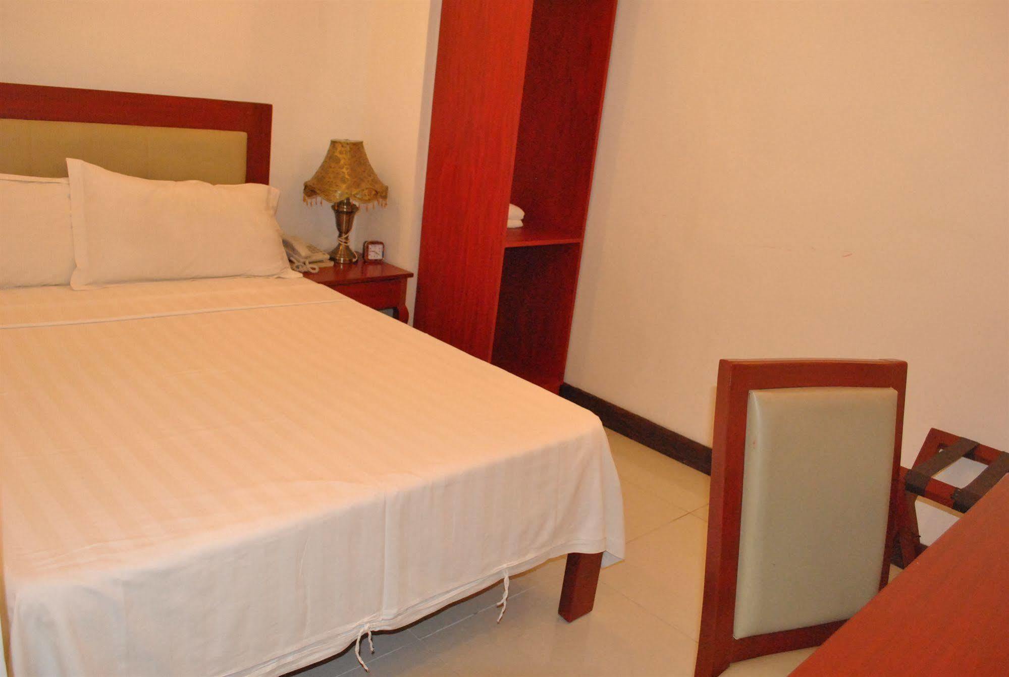 Dragon Home Inn Cebu Екстер'єр фото