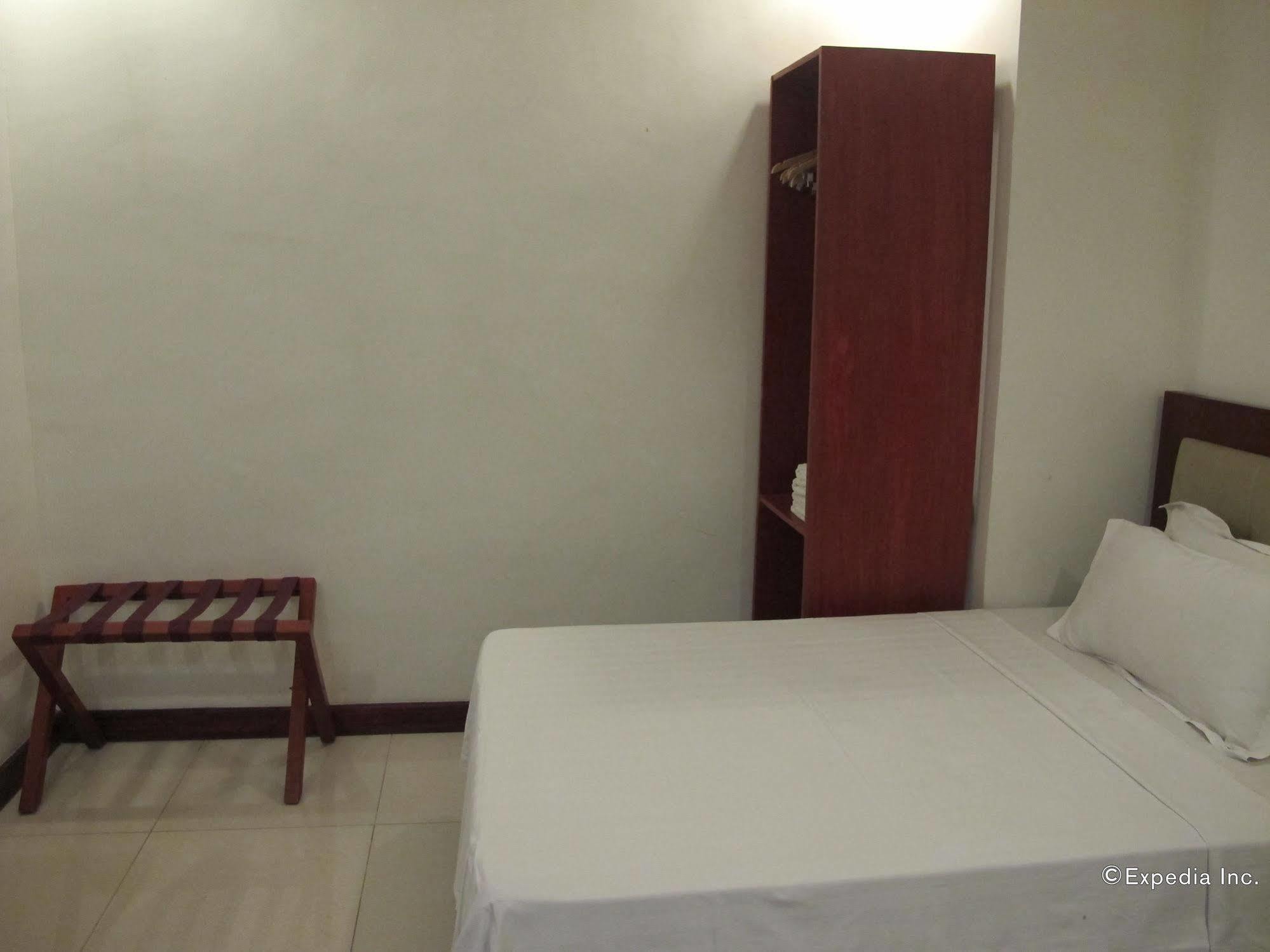Dragon Home Inn Cebu Екстер'єр фото