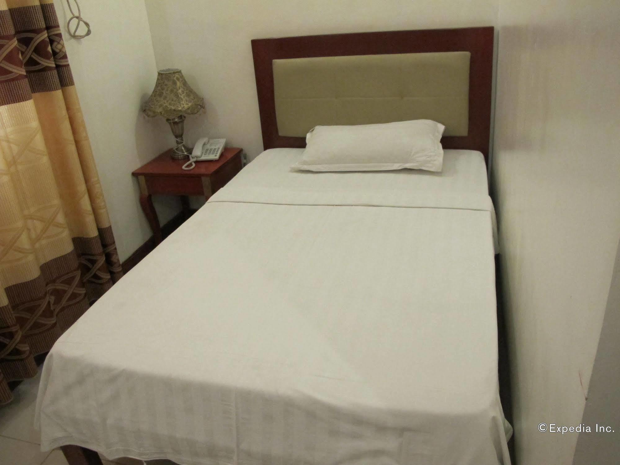 Dragon Home Inn Cebu Екстер'єр фото