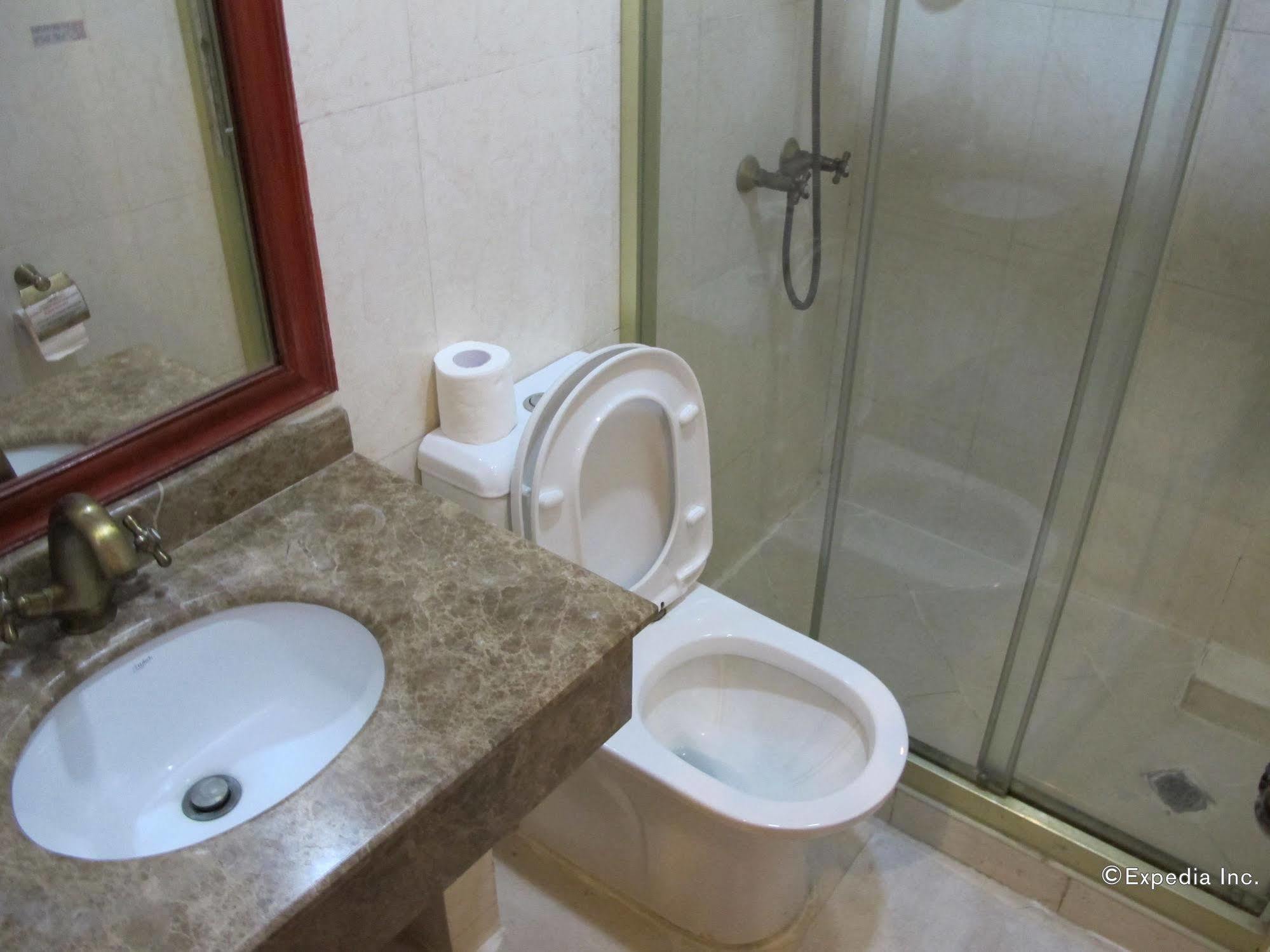 Dragon Home Inn Cebu Екстер'єр фото